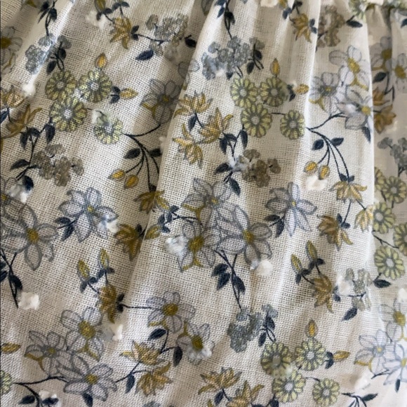 NWOT Blouse - Picture 2 of 4